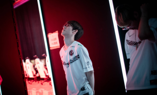 帕夫洛维奇：很遗憾没能直接晋级淘汰赛 我们需要总结并吸取教训