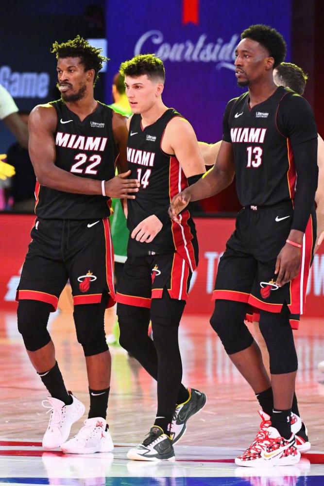 这种短传与 这种短传与