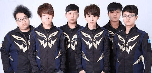 传奇球员再 传奇球员再