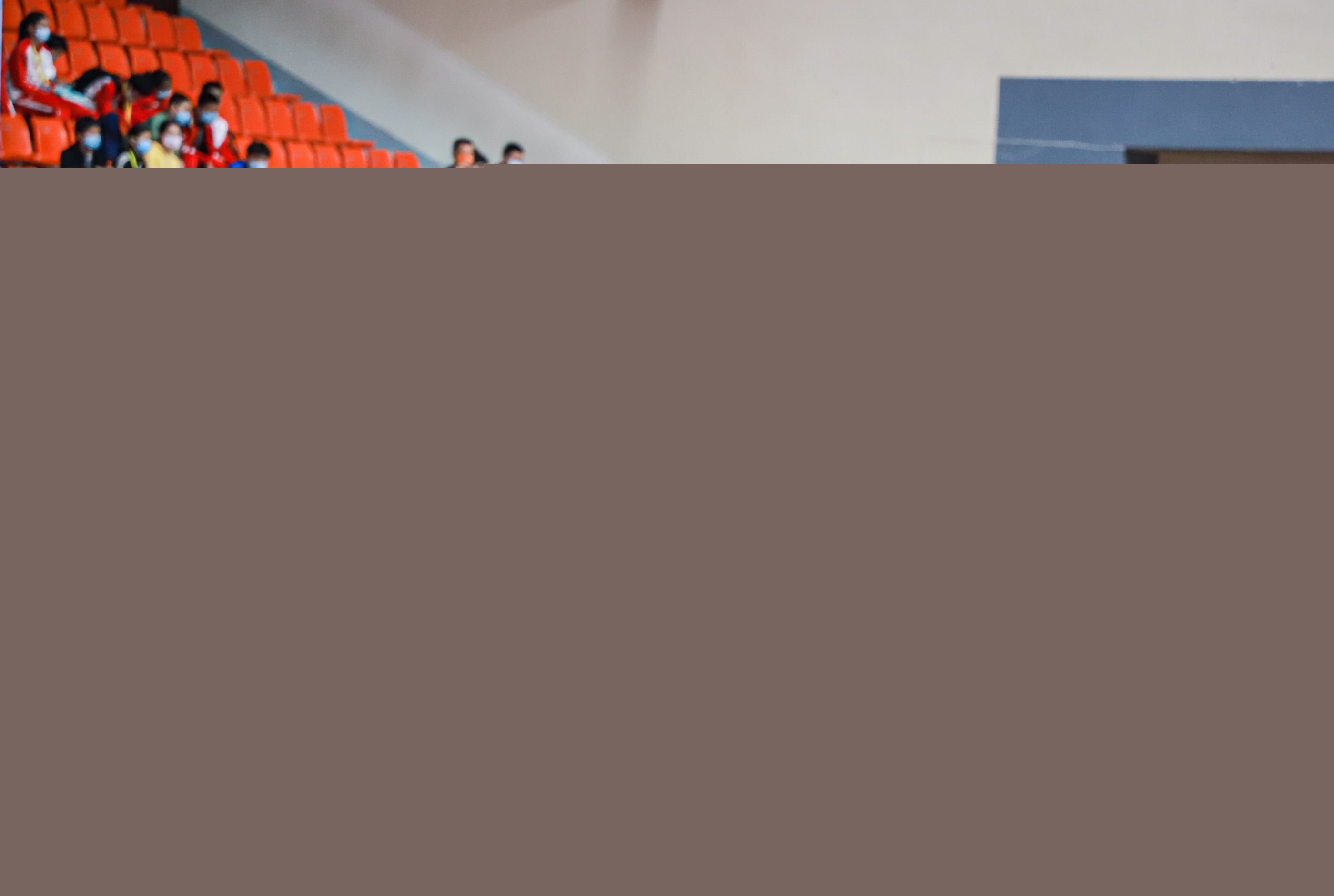 em